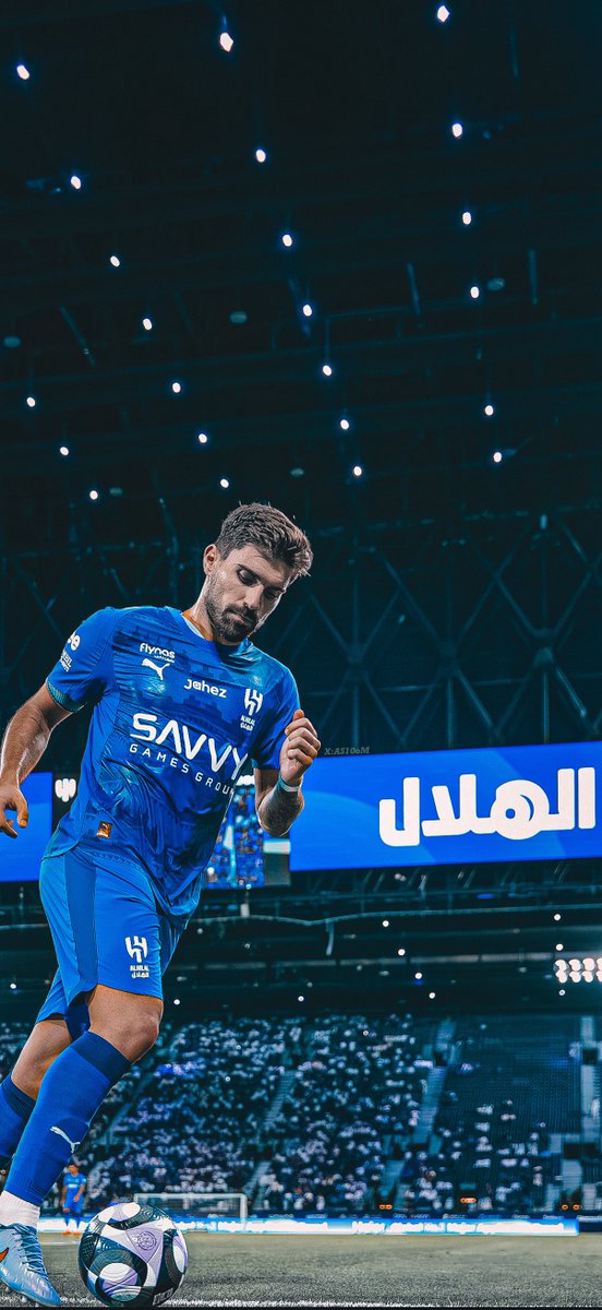 AS10OM's tweet photo. خلفيه اليوم ! الروبن نيفيز 💙🥶✨ https://t.co/rf5ABZXUfk