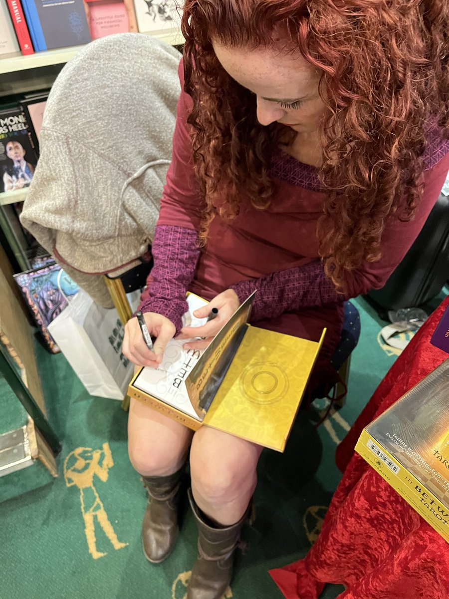 The Inbetween Tarot tweet media