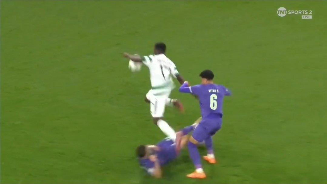 Dale Johnson tweet media