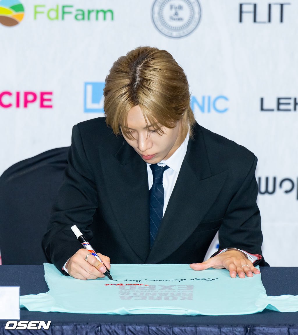 Cricedeleon's tweet image. ✨💎✨🌱🐥🫠♾️
#TAEMIN #KBEE2025 #KBEEGLOBAL #KOREANWAVE