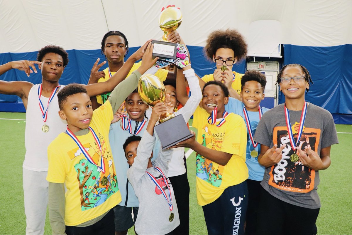 Kipsbayclub's tweet photo. 🍂🏈 From summer wins to fall action! 

Shoutout to Throggs Neck + Lucile Palmaro for big summer victories. 

Now we’re gearing up for the Kips Bay Winter Football League 🏆 Saturdays this season—stay tuned! 📣 #KipsBayStrong #YouthAthletics #GreatFuturesStartHere https://t.co/rq3dhLuqwz
