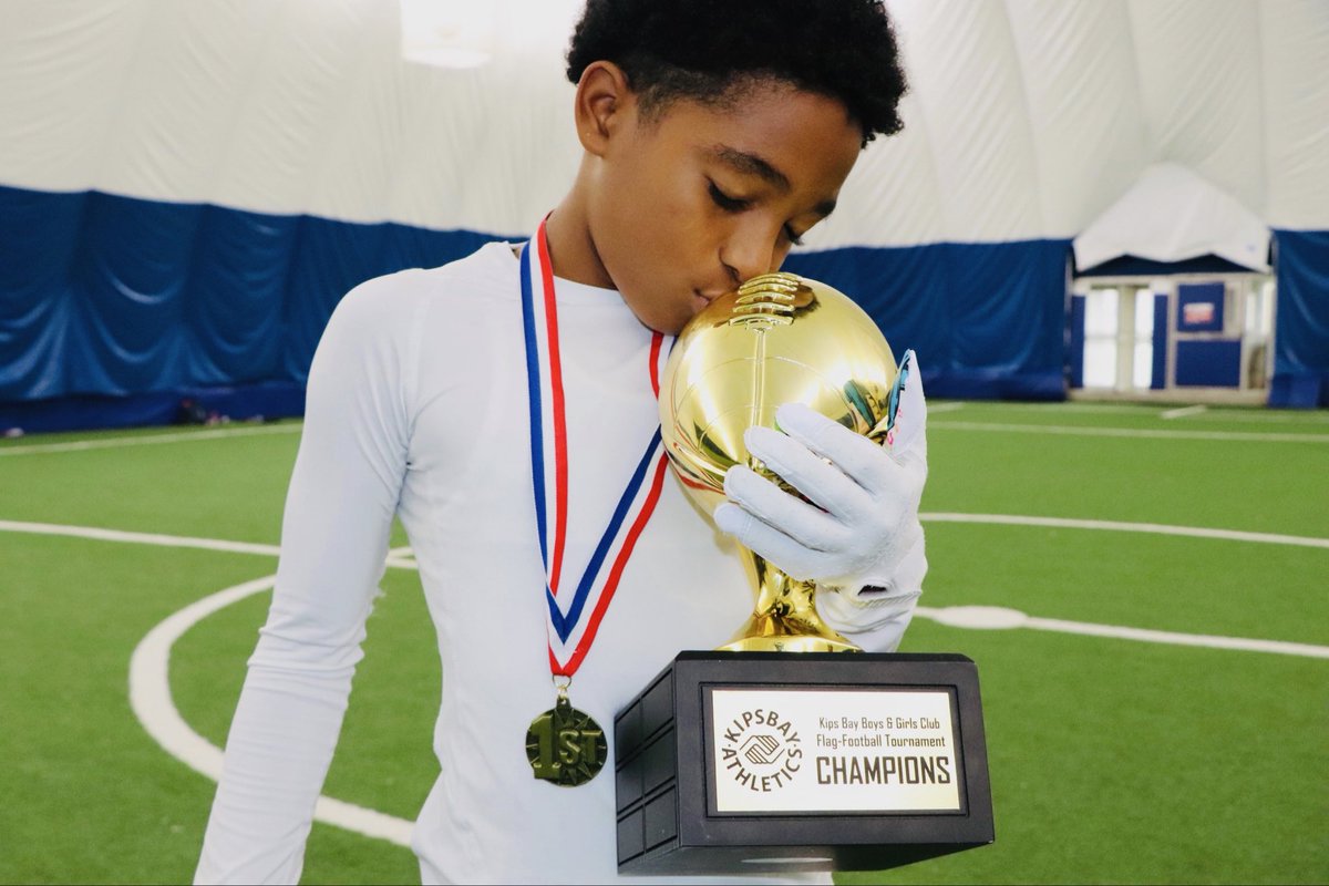 Kipsbayclub's tweet photo. 🍂🏈 From summer wins to fall action! 

Shoutout to Throggs Neck + Lucile Palmaro for big summer victories. 

Now we’re gearing up for the Kips Bay Winter Football League 🏆 Saturdays this season—stay tuned! 📣 #KipsBayStrong #YouthAthletics #GreatFuturesStartHere https://t.co/rq3dhLuqwz