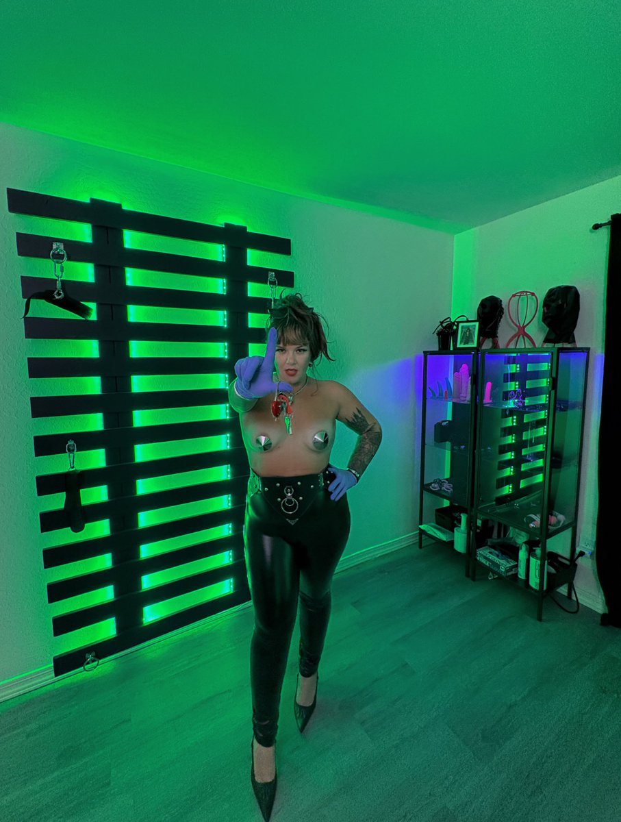 Happy Locktober 🔒🎃