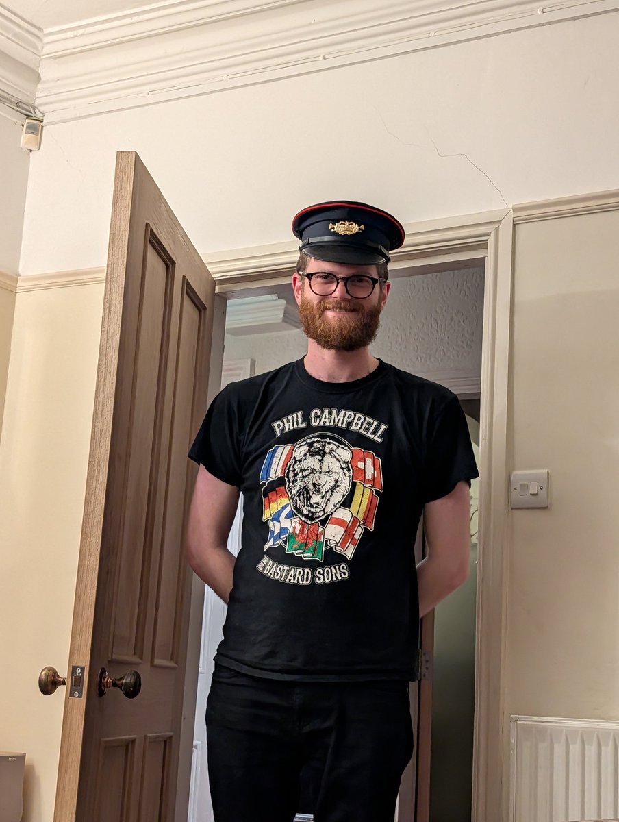 Chloe🍓 tweet media