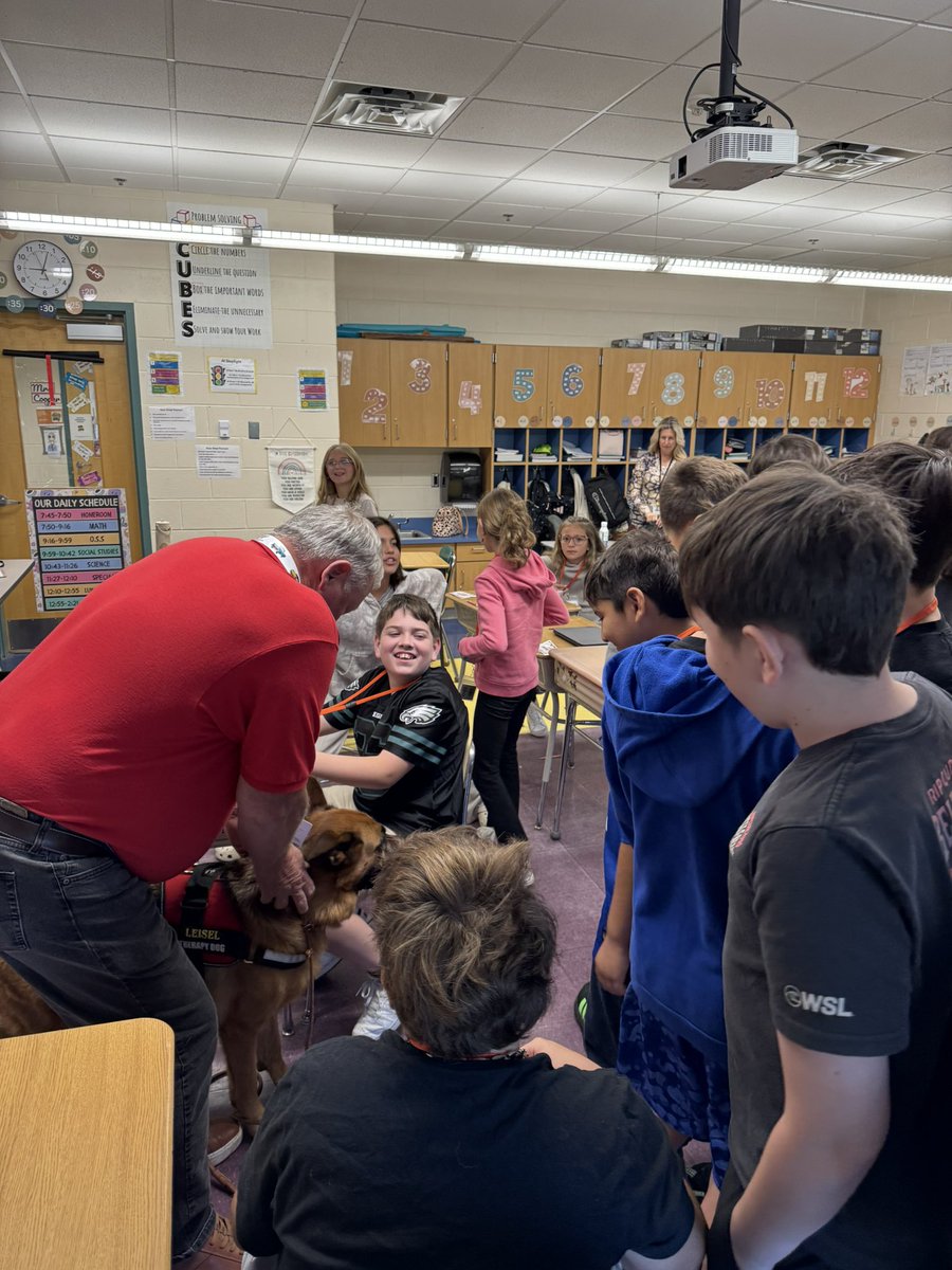 Leisel’s 4th birthday is tomorrow and we were lucky enough to get a visit today! Happy early birthday!!! 🎉 🐶 <a href="/itsahorbelthing/">Horbelt</a>