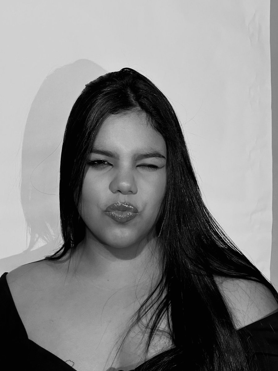 B&amp;W