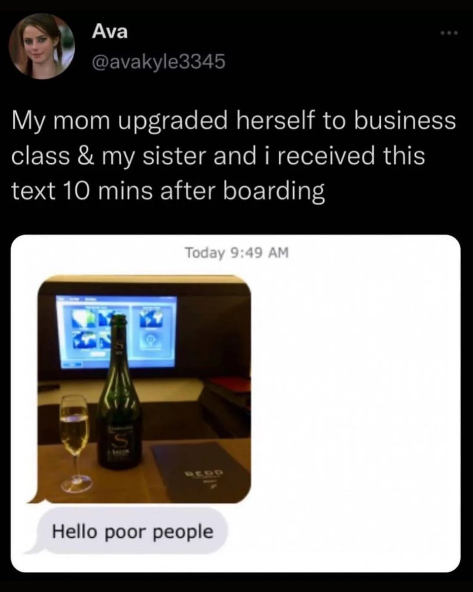 Memedroid's tweet image. Hello mom #mom #memes #businessclass #family #funny