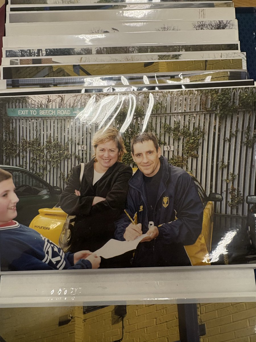 danielfreeman83's tweet image. The brilliant Chilton School celebrated its 75th birthday today and we’re very keen to show me some photos of the day that the school had a visit from #oufc. They met some legends that day and unfortunately some no longer with us 🥲