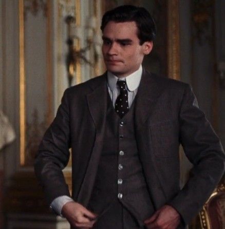 SeizeDayQuietly's tweet image. so handsome