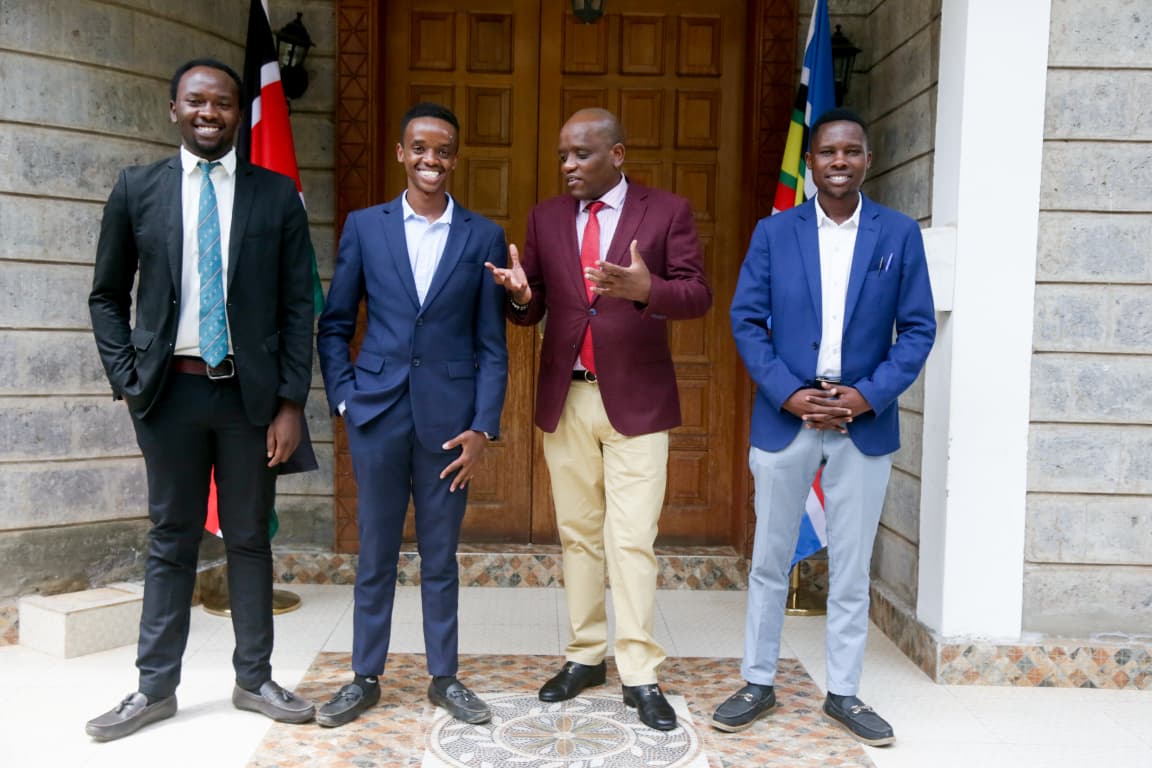 Machakos University Student Leaders came to the office to lobby for a Creative Economy Hub on campus, a very interesting and fresh idea.

They also welcomed the plan to channel Govt advertising spend to creators, noting it would empower comrades and help them better understand