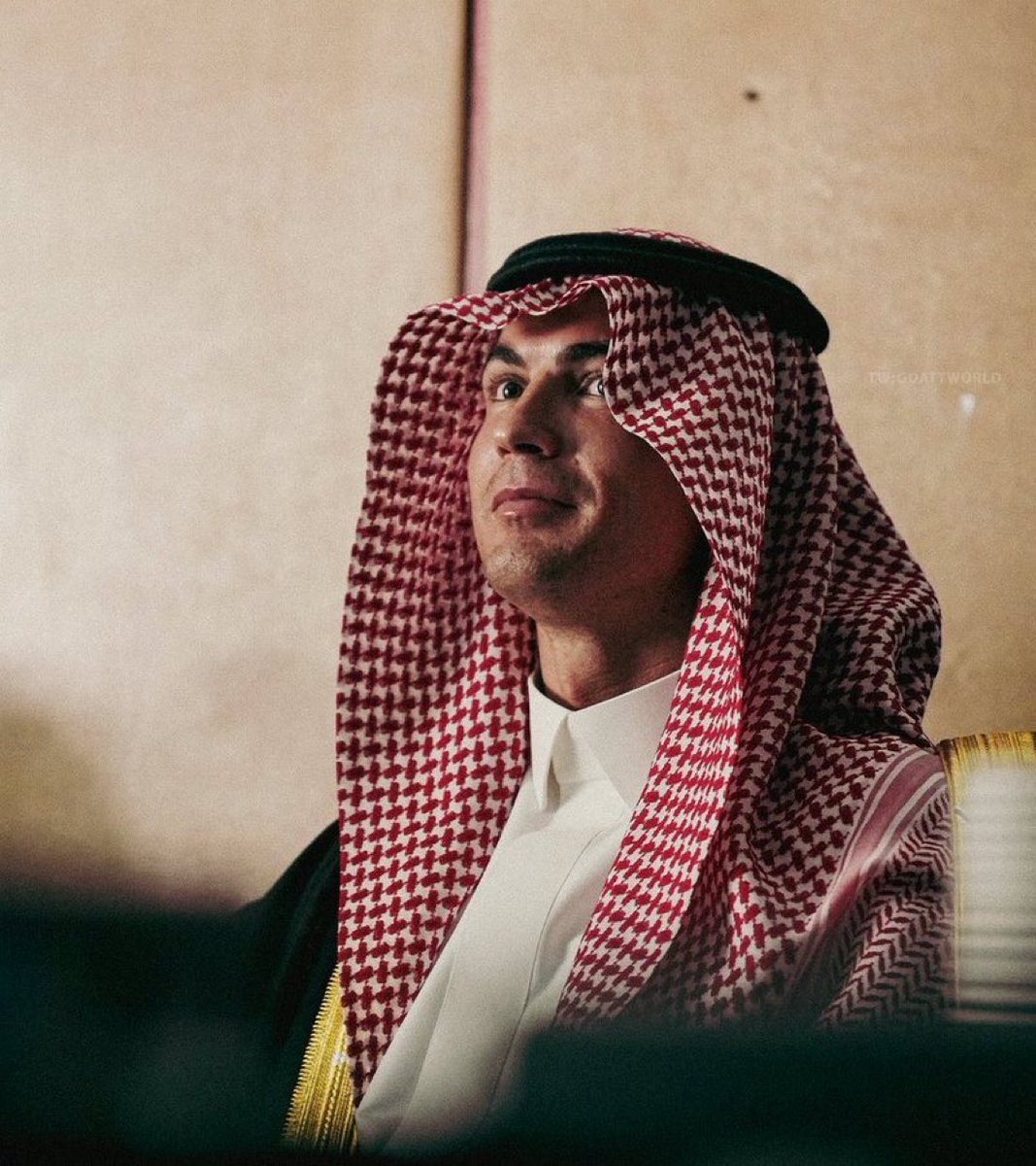 🚨🚨🚨🚨🚨🚨🗣️ الأسطورة كرستيانو رونالدو:

أنا سعيد جدًا في المملكة العربية السعودية 🇸🇦

الناس يعاملونني ويعاملون عائلتي وأصدقائي بشكل رائع.