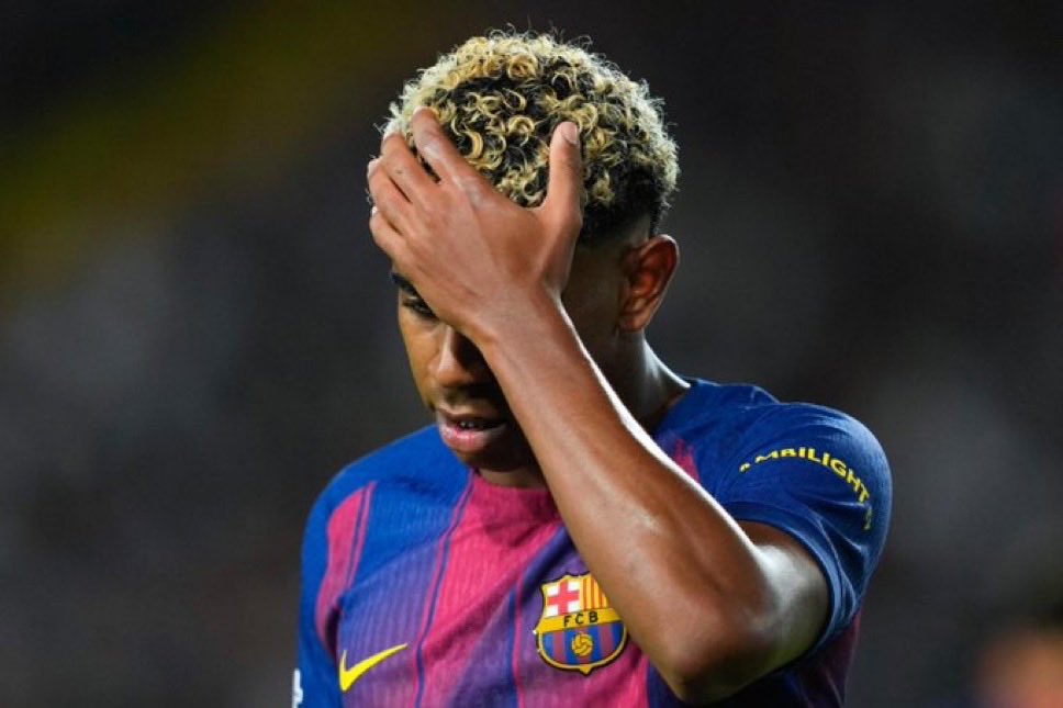theBarcaInsider's tweet image. I understand PSG were missing their front three. But if this game gets played in the KO rounds in April, with a fully-fit Lamine, Balde, Raphinha and Joan Garcia under the Camp Nou lights , it’ll be a different result. I guarantee you that. 💙❤️