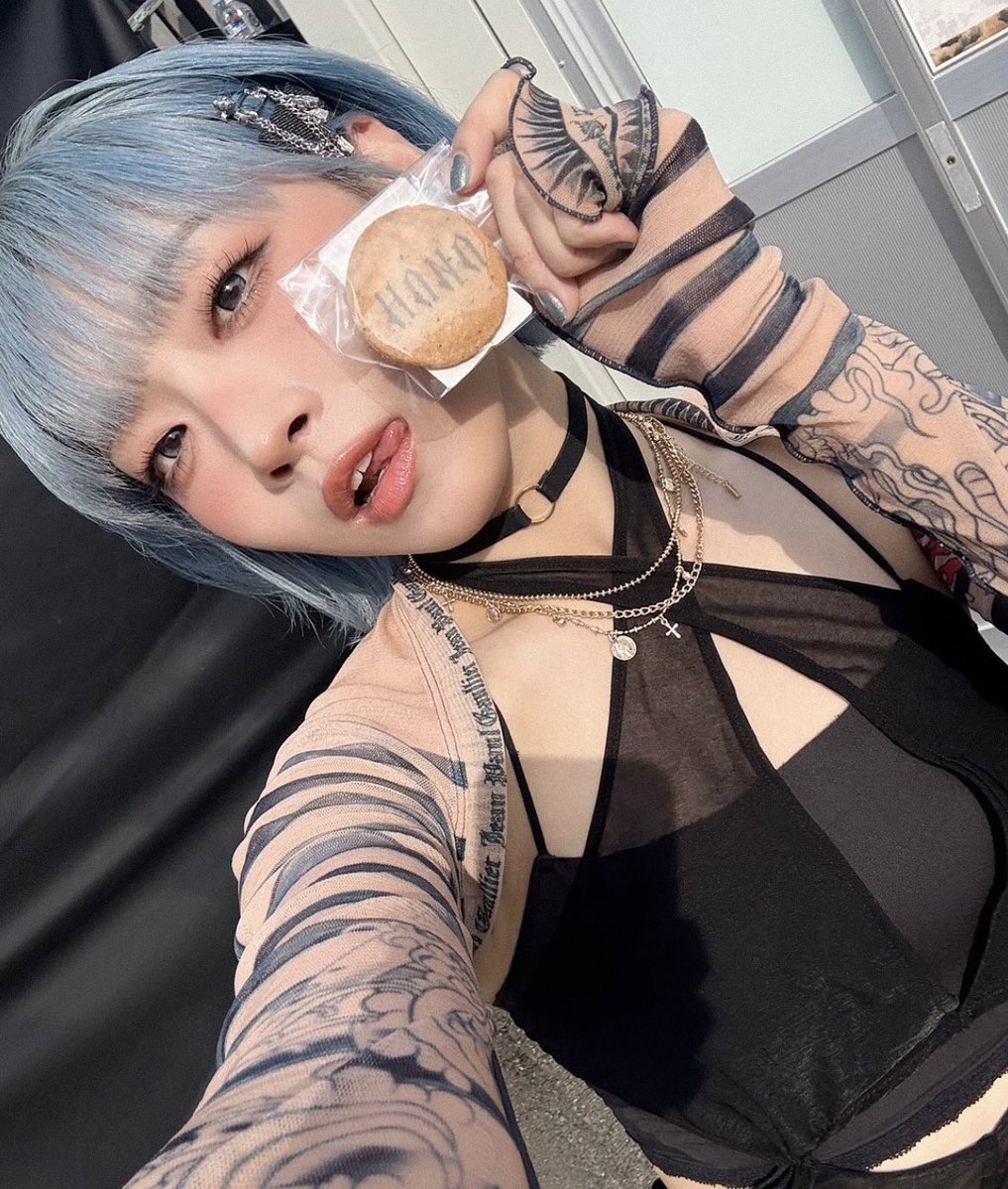 JI_SOO_98's tweet photo. セクシーフェロモンムンムンすぎて
全ぉれが死 https://t.co/b1rrrdr7cf