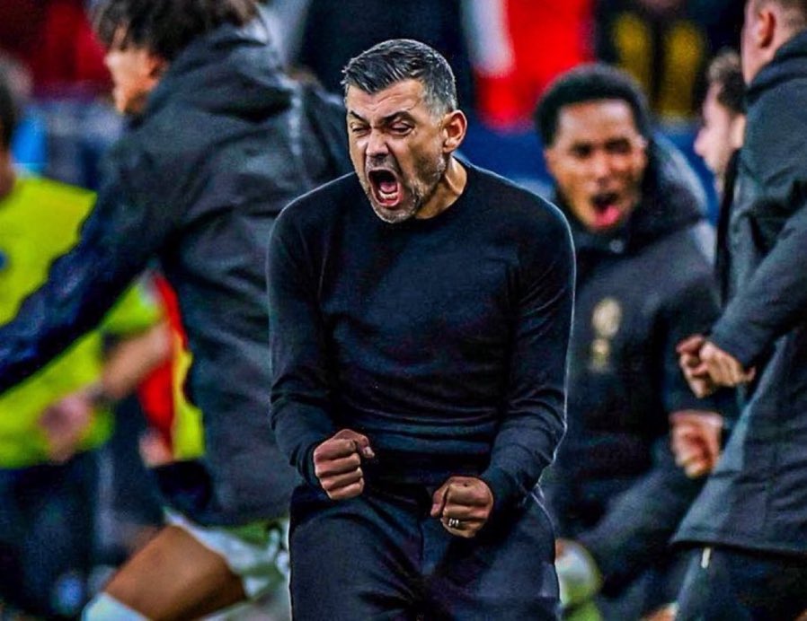 بالنسبة لي 

سيرجي كونسيساو يناسب الاتحاد وراح ينجح مع الاتحاد بإذن الله 

راح تحبون سيرجي كونسيساو في الاتحاد صدقوني