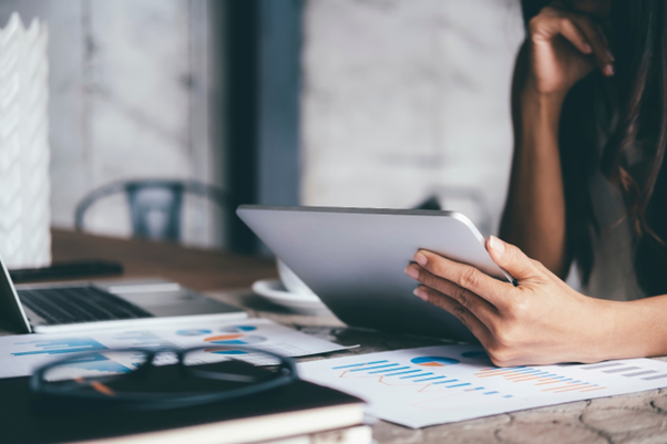 sumalimoitra's tweet image. In a volatile global environment, some Indian firms are being forced to look at workforce rationalization to boost agility. The key question is how they plan to deploy the resulting manpower savings. Will strategic reinvestment be the focus?  

#companies #manpower #savings