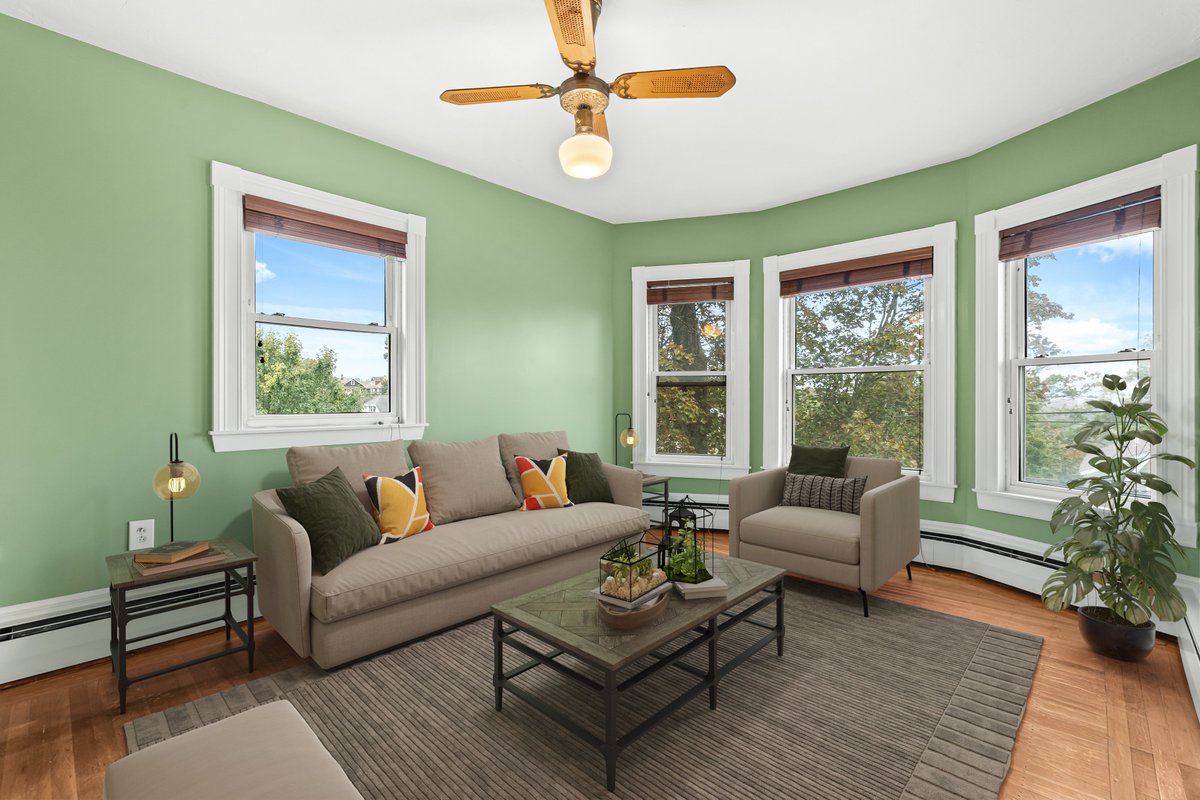MikeHughesTeam's tweet photo. 1 Bedroom Brighton Condo Off Street Parking and Dedicated Laundry! Just $450K!

See all the details at:
https://t.co/GipgccSrtX https://t.co/1F0jcccn0i
