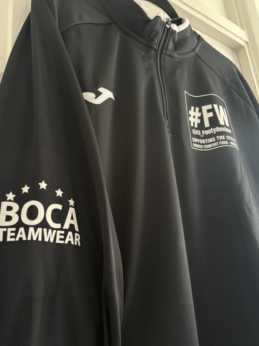 Massive shout out to <a href="/BocaTeamwear/">Boca Teamwear Ltd</a> for hoooking me up with a quarter zip and t-shirt plus 10 #FW bucket hats for free!! 🙌🏼⚽️ amazing generosity from a great company that supports and supplies kits to loads of clubs… thank you again for sorting me out, and the #FW hats will be