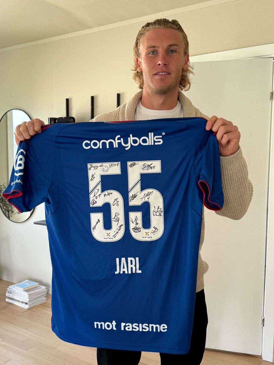 Til hele idrettsfamilien! Nå kan du sikre deg unike, signerte minner fra norsk idrett ❤️

Fotballtrøyer, håndballtrøyer, Warholm-merch, sandvolleyballtrøyer fra Sørum &amp; Mol etc.

All inntekt går til forebyggende arbeid for gutter og menns mentale helse.

auksjonen.no/auksjoner/alle…