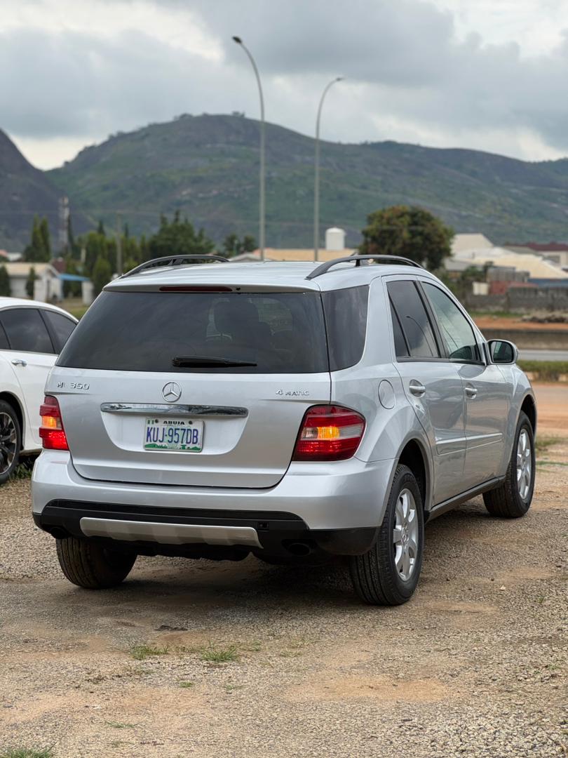 abujarides's tweet photo. 2007 Mercedes Benz ML350
Registered 
Duty ✅ 
Neatly used 
ABUJA 
Price: 7.5m
DM or call 09067505058 https://t.co/I0JdHxzt0g