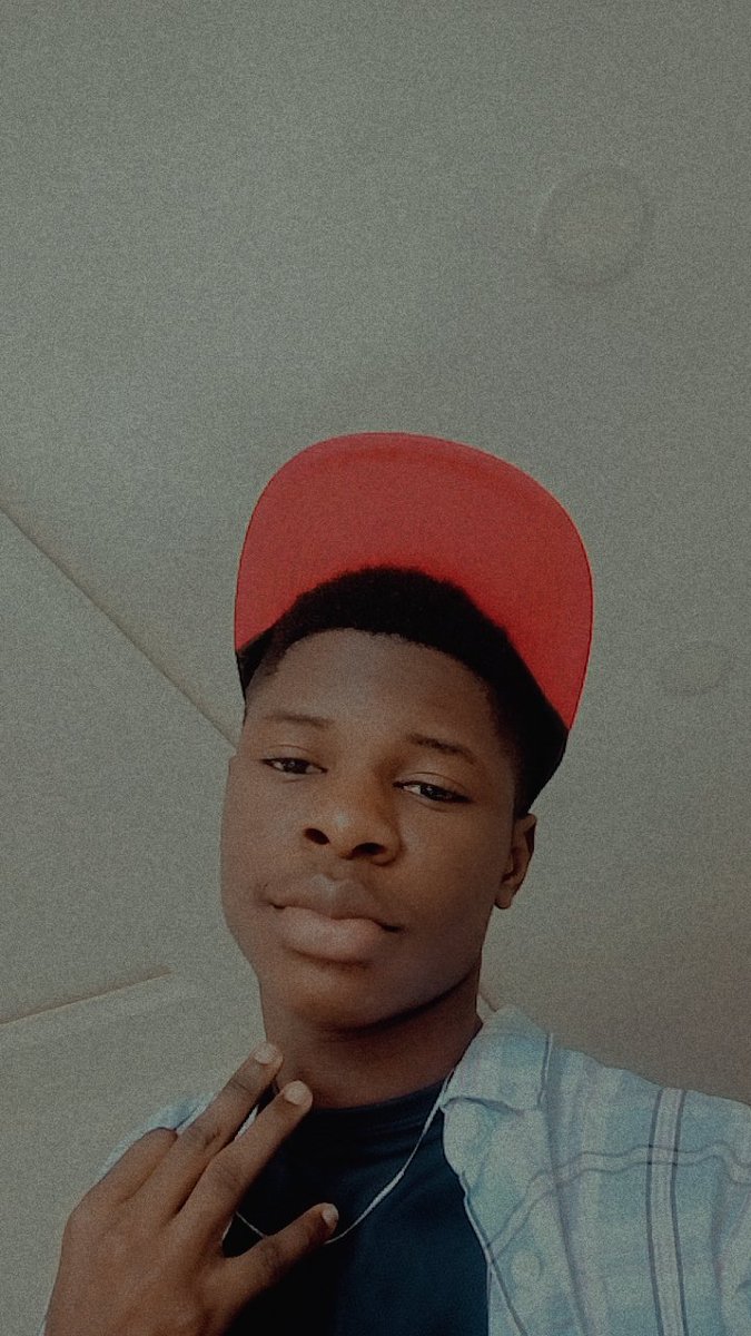 Duyilemi_Code's tweet image. I, favour, will go beyond my mother&apos;s dream