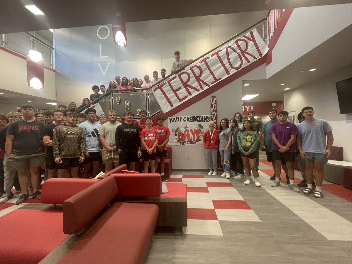 Trey Owens (@coachto4) on Twitter photo 🐺🔴 Happy Custodians Day to Mrs. Beesley‼️ #DavisWolves 🐺🔴 Happy Custodians Day to Mrs. Beesley‼️ #DavisWolves