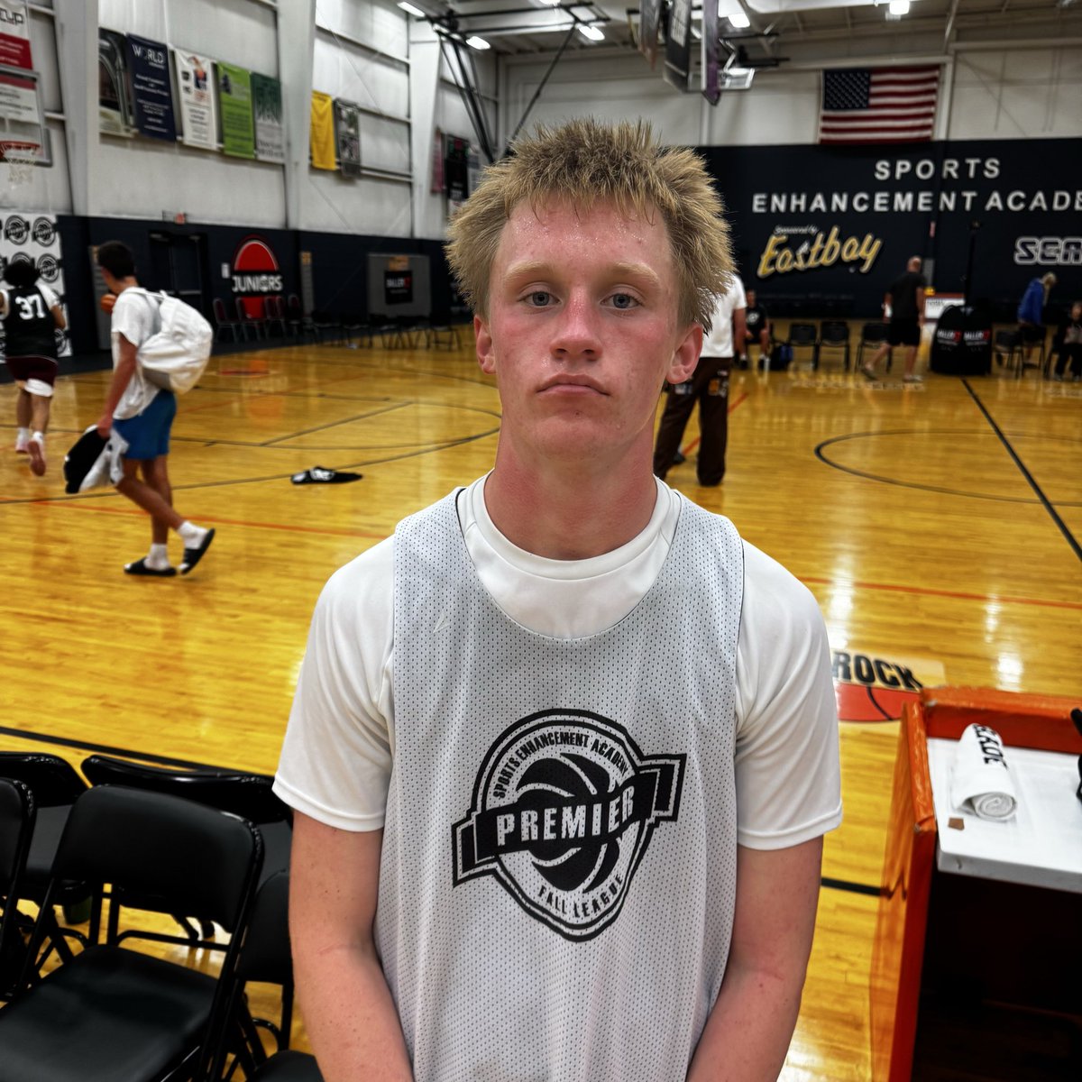 🚨FINAL🚨

Minnesota took down Purdue in Game 3‼️

Minnesota:
• <a href="/ReeceJordan3/">Reece Jordan jr</a> - 52pts 🤯
• <a href="/OjoPrewitt/">Origin Prewitt</a> - 21pts

Purdue:
• <a href="/griff_roth22/">Griffin Roth</a> - 27pts
• <a href="/braydenkuhns20/">Brayden Kuhns</a> - 24pts

#BePremier