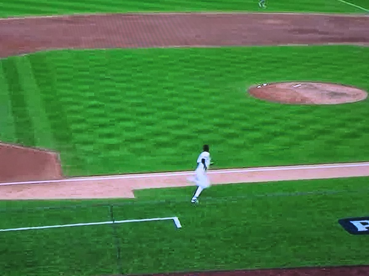 roberto lerebours tweet media