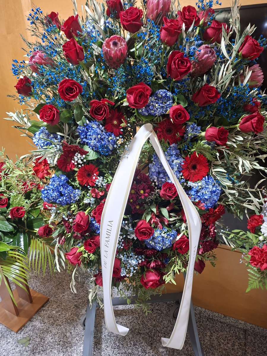 Ens ha deixat el Senyor Gil Buján , pare d'un dels nostres membres més antics i "frescos".
Desde el Front532 et volem fer arribar el nostre més sincer condól per la teva pèrdua, amic i company.... 
D.E.P.