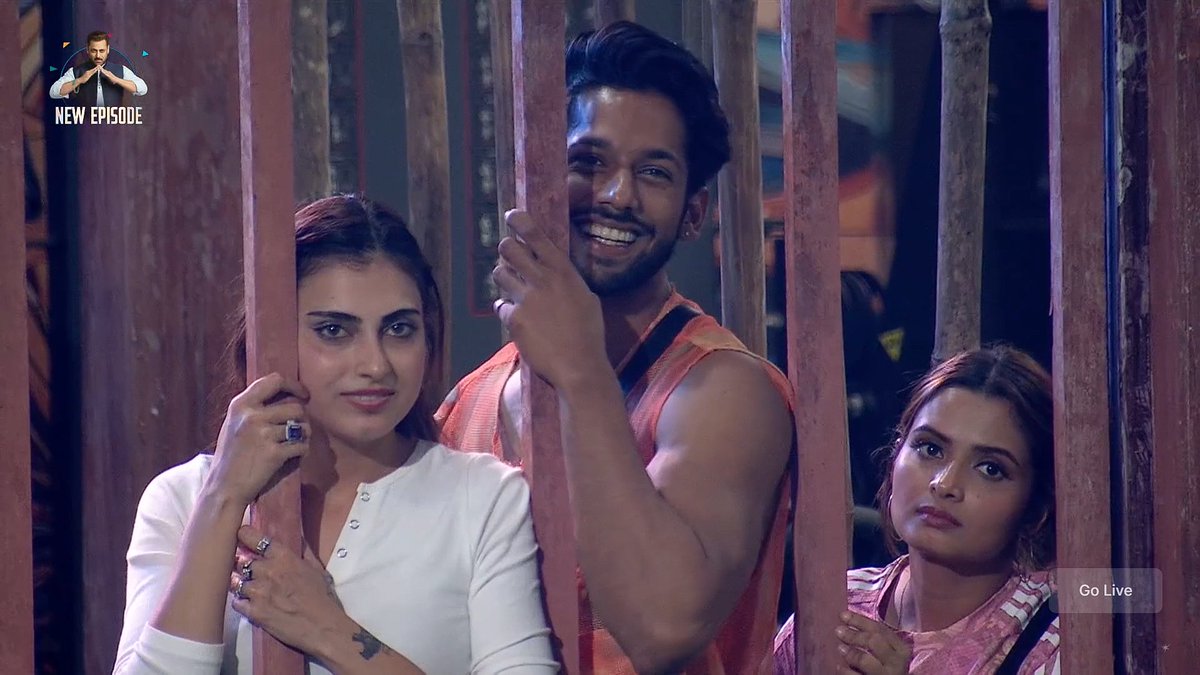 defender_tm's tweet image. Them 🫶

#Bahana #FarrhanaBhatt #BaseerAli #BiggBoss19