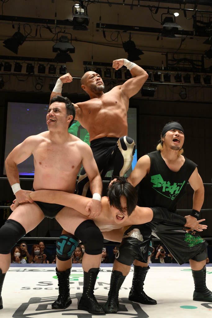 ディック東郷ファミリーでした！
特別意識していた訳ではないけど、HARASHIMAくん、彰人くんは敵チームにいたけど触れることもなかった。不思議。
良い大会だったと言うか、凄い大会だった。
ありがとう。
感謝してるよ。