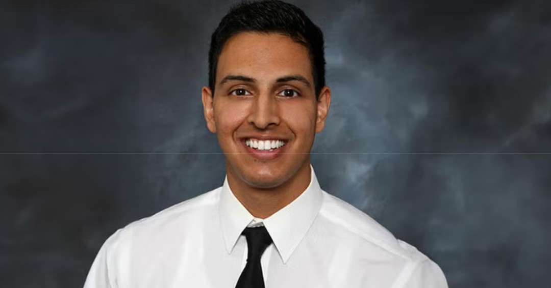 📚 Faculty Spotlight Series Pt. 1!
 Welcome Dr. Aruhn Venkat, our newest Assistant Professor of Accounting ✨
 He says: “I want students to feel comfortable being ‘wrong’ when answering or asking unusual questions.”
 Read more 👉 business.ucr.edu/news/2025/09/0…