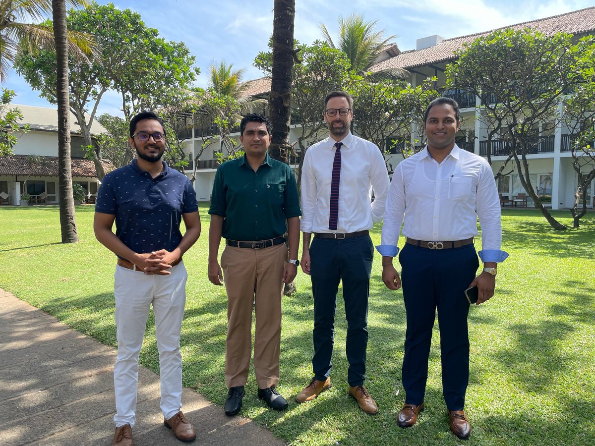 PrasadPolitixLK's tweet image. Today I had the pleasure of meeting @TomSoperUK First Secretary (Political) at the British High Commission in Colombo.
We exchanged views on youth, education, and Sri Lanka’s democratic journey. 🇱🇰🤝🇬🇧
- MP Prasad Siriwardana | #ProgressForAll #PrasadSiriwardana #SJBSriLanka