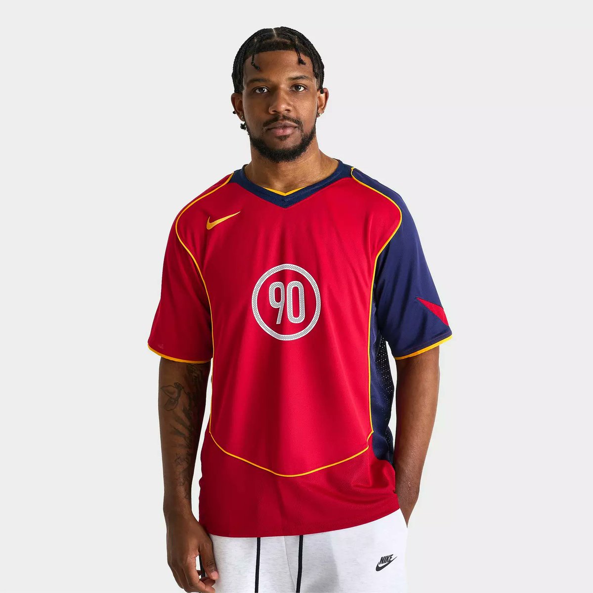 SOLELINKS's tweet photo. Ad: Nike Total 90 Soccer Jerseys on sale for $52 each + shipping => https://t.co/DRBiQWJEZU https://t.co/b4LxJOHtmF