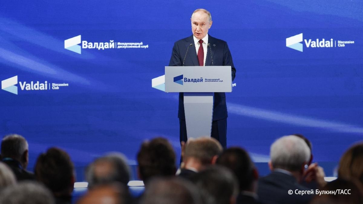 dariodangelo91's tweet photo. 🚨🪖🇷🇺 Vladimir Putin sta parlando al Valdai. Riporterò le dichiarazioni più importanti. https://t.co/8x86vcLR33
