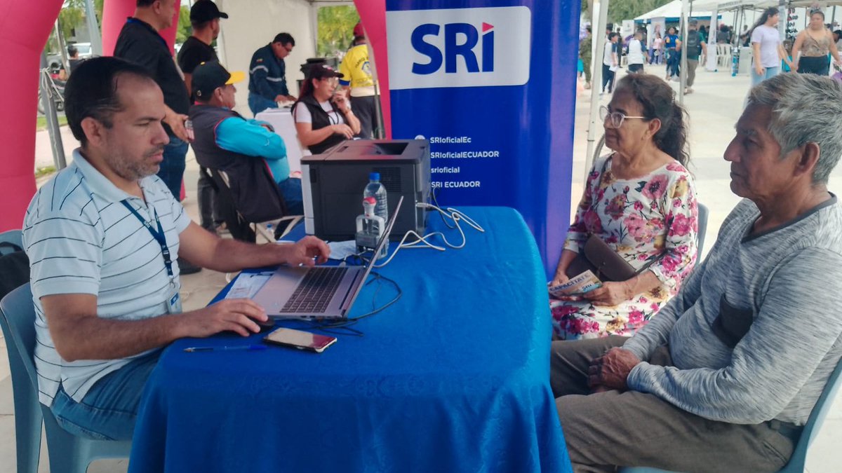 SRIoficialEc's tweet photo. #SRIzonal7

Con nuestra #BrigadaMóvil estuvimos en la parroquia Puerto Bolívar del cantón Machala, acercando nuestros servicios a la ciudadanía.

#ElNuevoEcuador https://t.co/hIQERmUwN0