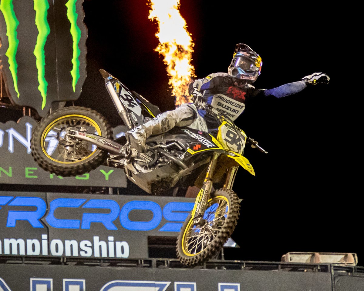 BREAKING NEWS: KEN ROCZEN RETURNS to PROGRESSIVE INSURANCE ECSTAR SUZUKI for 2026 SUPERMOTOCROSS SEASON

Read the complete press release at suzukicycles.com/racing.

#Suzuki #SuzukiCycles #RMZ #KenRoczen #RMArmy