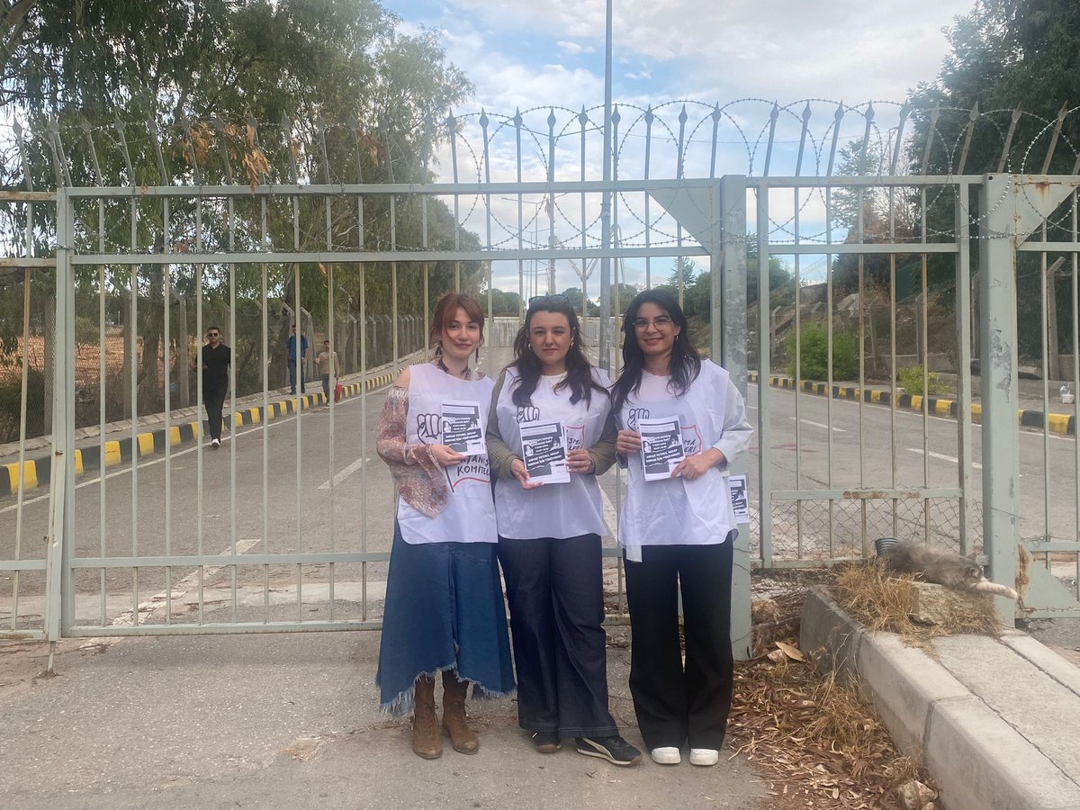 deu_kdk's tweet photo. Ayşenur ve İkbal'in canavarca öldürülmelerinin 1. yılında, sadece anmıyor, hesap sormak için yürüyoruz! 

📣3 EKİM CUMA
📍TINAZTEPE MERKEZ YEMEKHANE ÖNÜ
🕛 SAAT: 12.00 https://t.co/yvyQzT9DiZ