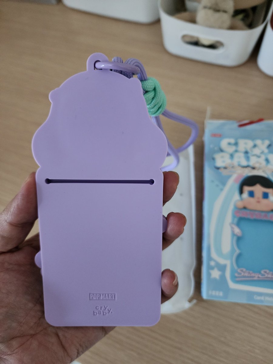 JibPy0602's tweet photo. Cry baby card holder แกะซอง แต่ยังไม่เคยใช้   ส่งต่อ 350 บาท รวมส่งค่ะ 
#ส่งต่อ #POPMART #crybaby #ตลาดนัด https://t.co/c6Ti3GWLlD