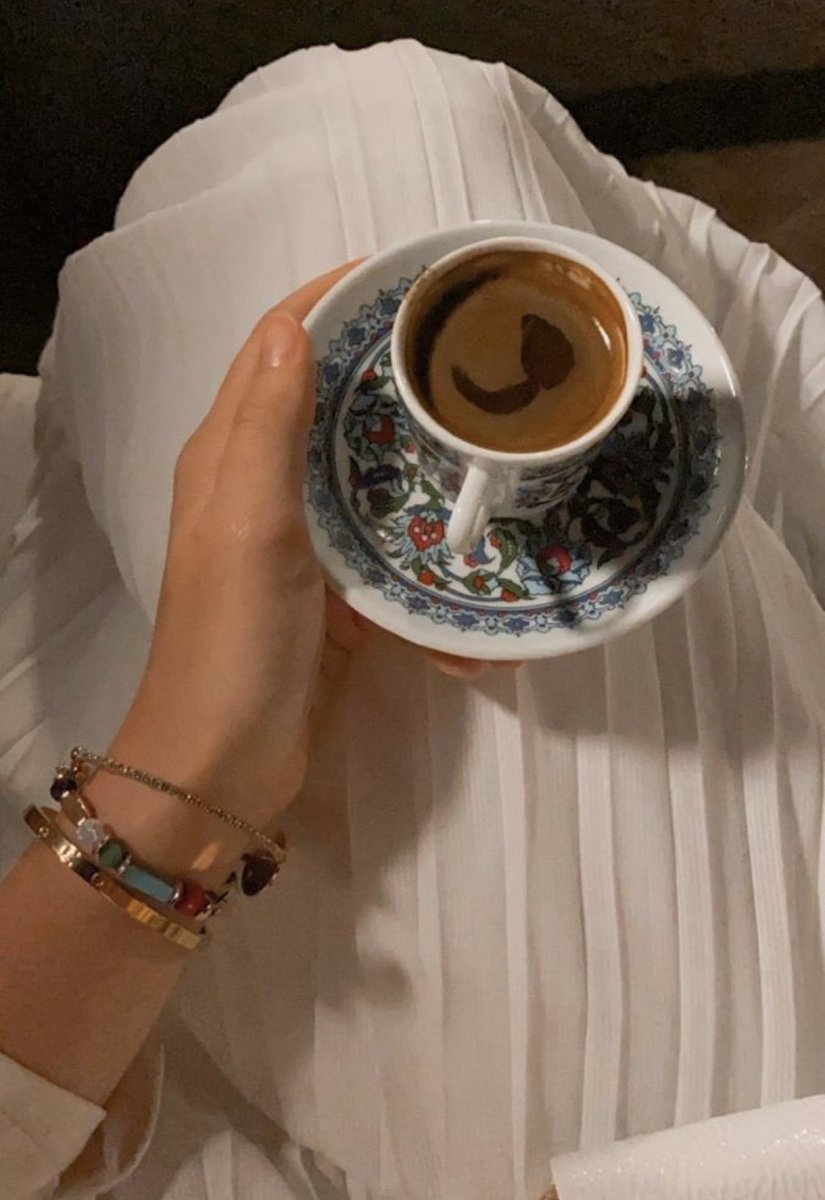 ♡♡
مساء الخير والسعادة 
لكل قلب أراد السعادة لغيره ..🤍

#مساء_الخير_والسعادة