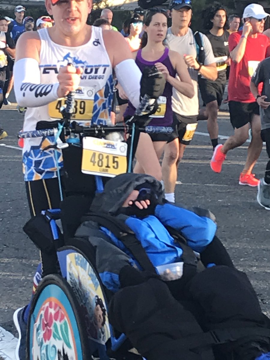 seeksboston26mi's tweet photo. When I was a run beast with Liam. #teamhoyt #ThrowbackThursday @runSRA_CIM #runcim
Now in my toughest marathon yet with stage IV cancer. Marathon tough.https://t.co/6LGtaMwKJx #cancer https://t.co/tLiM881p4i