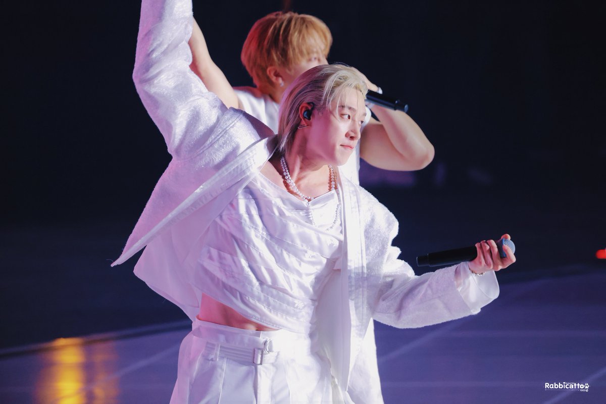 Rabbicatto1003's tweet image. 251001

#스트레이키즈 #방찬 #StrayKids #BangChan
#찬이를_위해_햇살이_되어줄게
#GeniusMusicianBangChan
#HappyBangChanDay