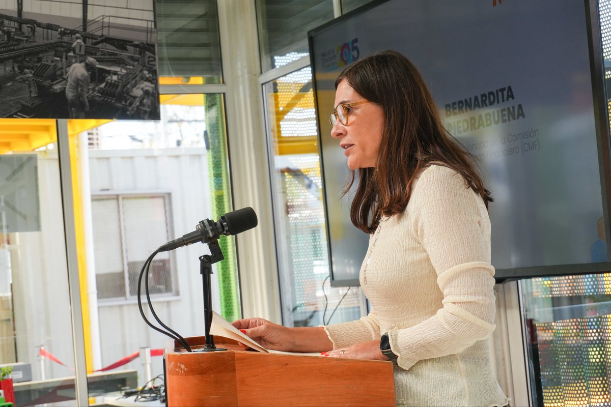 Ahora 📍 Tesorero General, Hernán Nobizelli, asiste al lanzamiento del #MesEducaciónFinanciera en La Fábrica de <a href="/Muni_Renca/">Municipalidad Renca</a>.

🤝 Participan la <a href="/SubseHacienda/">Subsecretaría de Hacienda</a>, Heidi Berner, la comisionada de <a href="/cmfchile_/">Comisión para el Mercado Financiero (CMF)</a>, Bernardina Piedrabuena y el alcalde Renca, Claudio Castro, entre otras