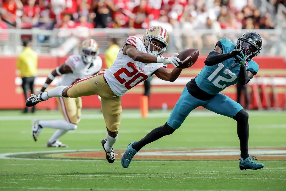 ESPN has #49ers corner Upton Stout ranked 2nd in Defensive Rookie of the Year voting a quarter of the way through the season.

#FTTB