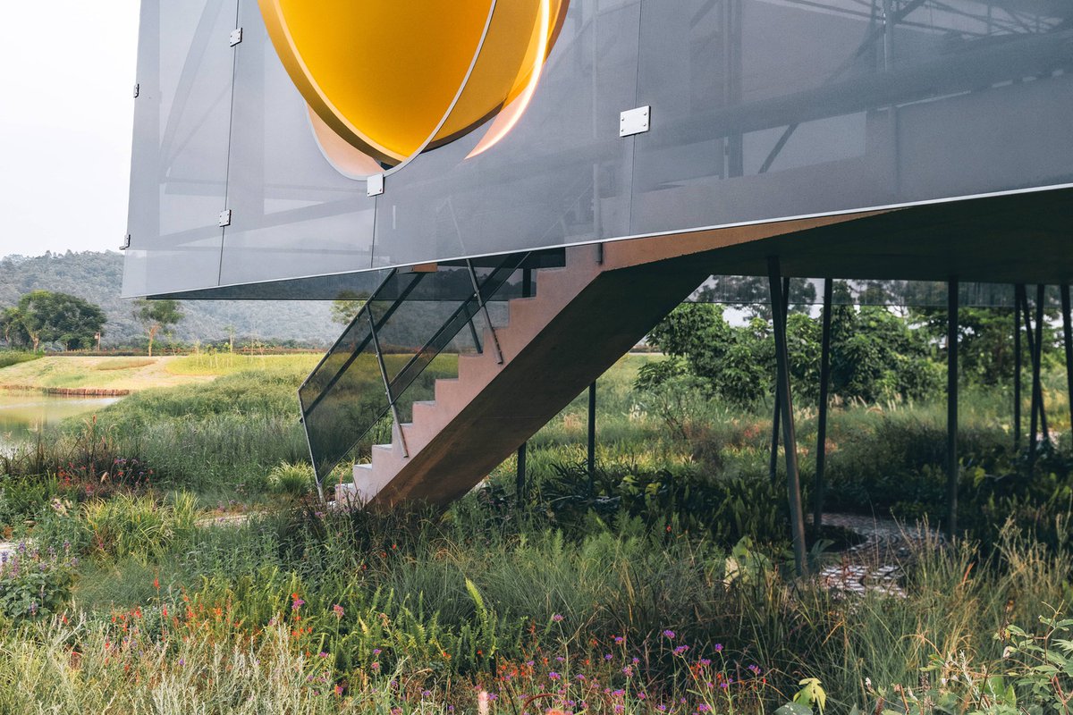 illustrarch's tweet image. Moon Pavilion by Atelier Guo

#pavilion #architects #design #architecture #illustrarch