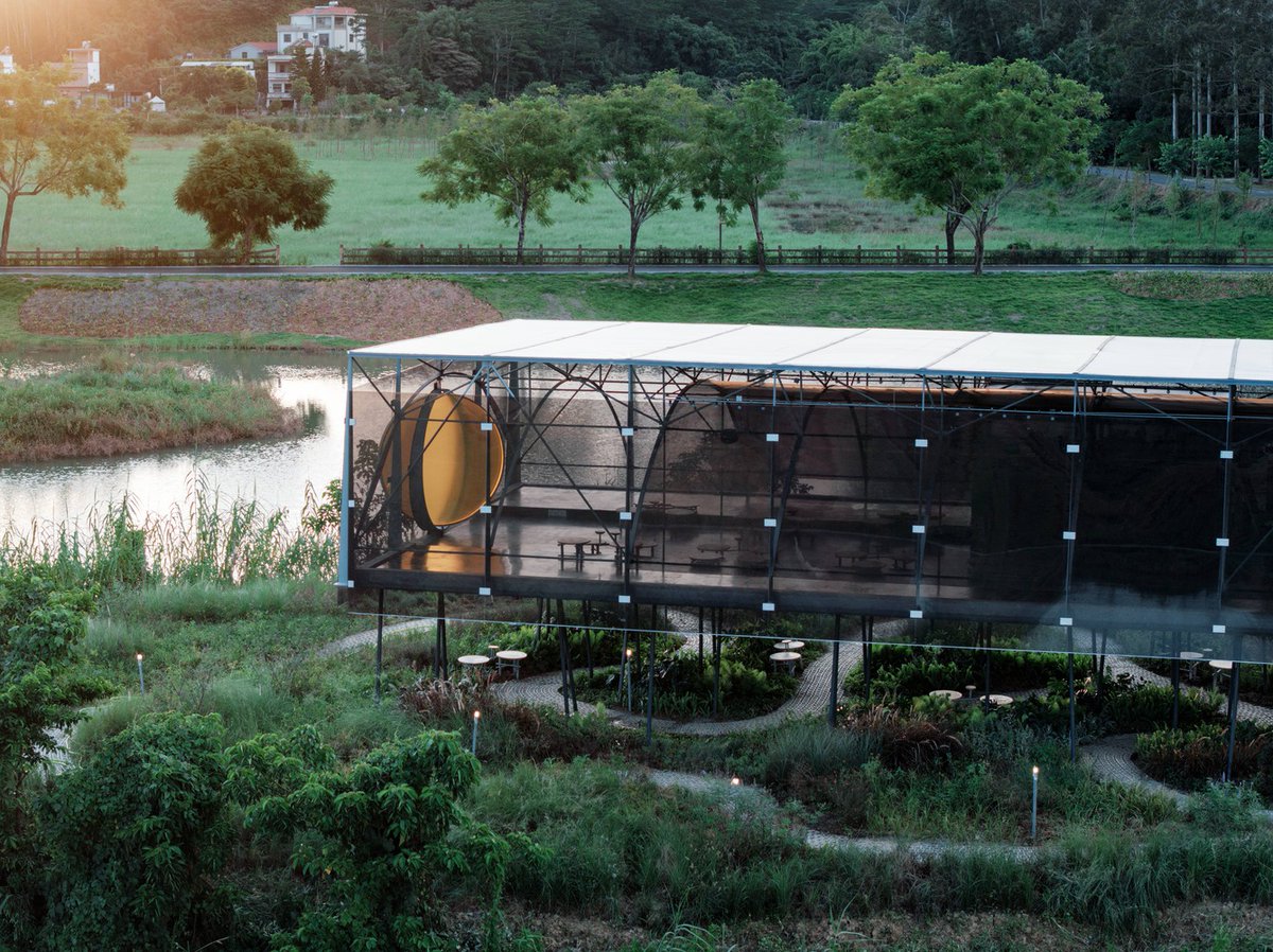 illustrarch's tweet image. Moon Pavilion by Atelier Guo

#pavilion #architects #design #architecture #illustrarch