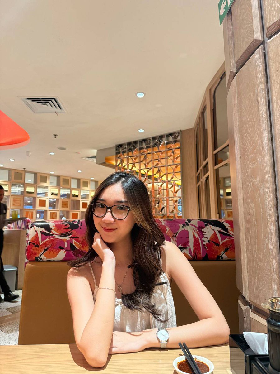 sukasukaajasi's tweet photo. https://t.co/Z2kYlA1jF7