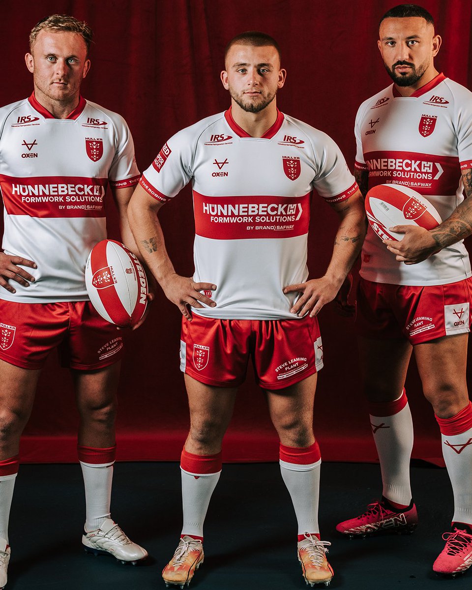 hullkrofficial's tweet photo. The cleanest shirt in Rugby League 😮‍💨

Hünnebeck make their Hull KR debut 👏

Order your 2026 Home Shirt now 👉https://t.co/1fRlxSJHbH 

#UpTheRobins 🔴⚪️ https://t.co/btAi9tXYyU