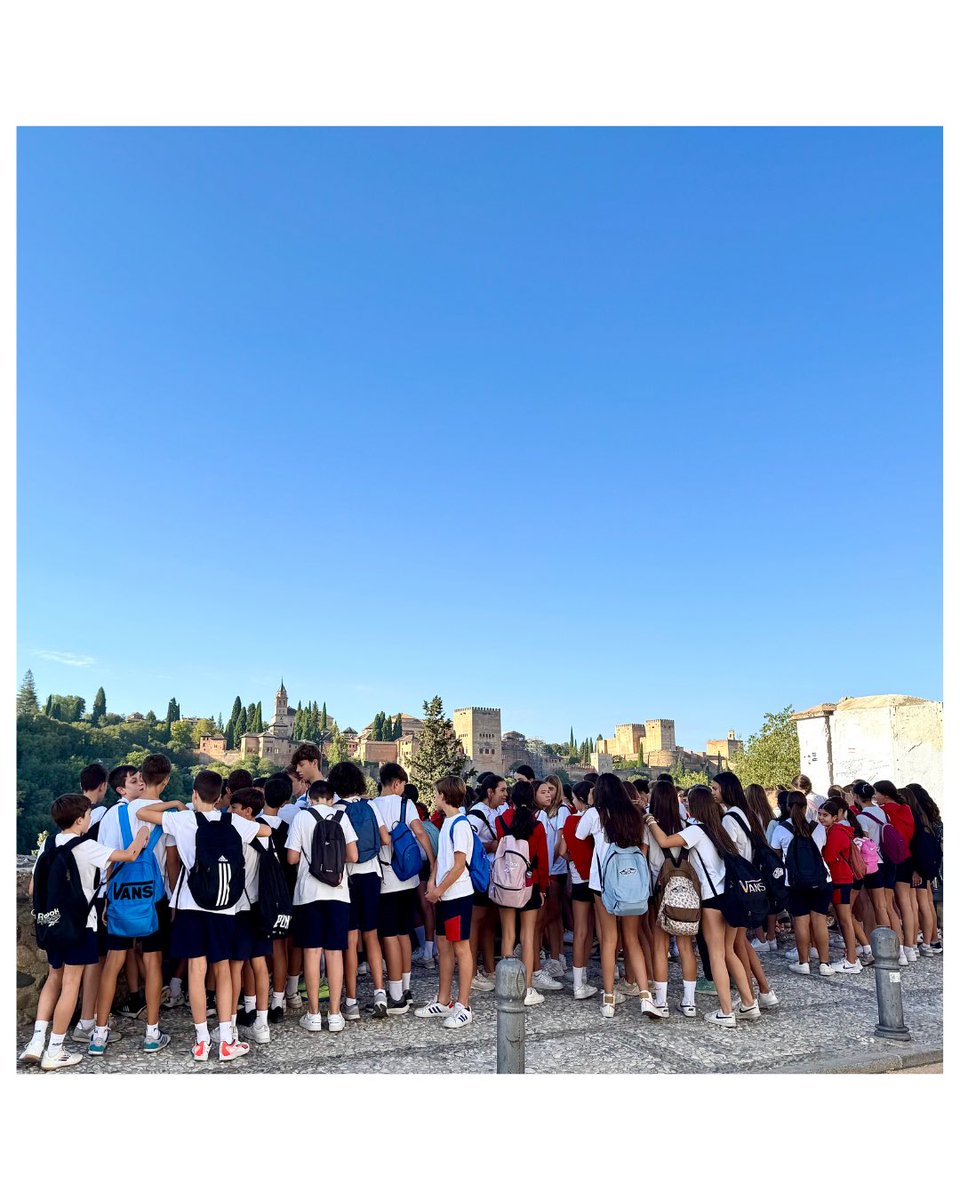 Buscando conectar con lo más importante que nos integra en la sociedad, salimos con ESO y Bachillerato y, por medio de la naturaleza, la cultura y la historia viva de nuestra ciudad, establecemos lazos de convivencia que servirán de estímulo a su manifestación en el propio aula.