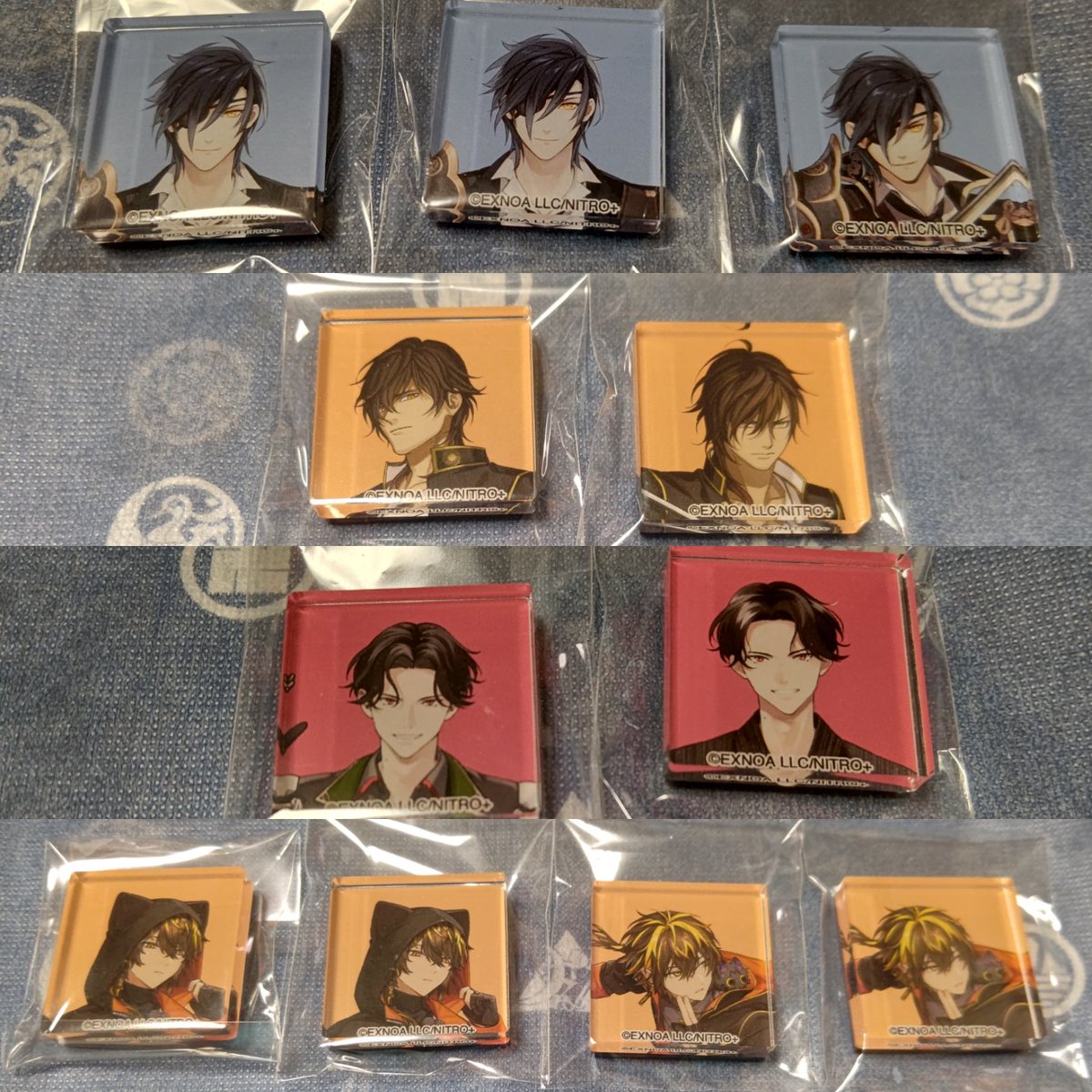 sekiwa0012's tweet photo. 交換 刀剣乱舞STORE とうらぶストア
アクリルマグネット

譲)燭台切(跪坐、極戦闘)
大倶利伽羅(初通常、初戦闘)
豊前(極通常、軽装)
火車切(内場ん、戦闘)

求)2枚目💕 各1
燭台切(初通常、内番)、大倶利伽羅(跪坐)、豊前(初戦闘、内番)、火車切(通常、跪坐)

郵送のみ、同キャラ同士で交換希望です
→ https://t.co/Vuijdq4HLe