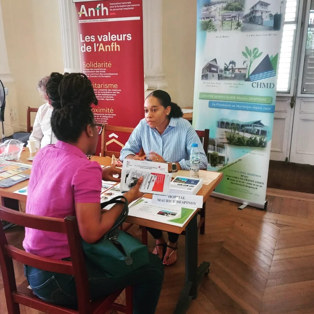 Vous êtes agent de la fonction publique et vous souhaitez intégrer la fonction publique hospitalière ?

Ce matin, nous étions au salon de la mobilité de la fonction publique. cc <a href="/Prefet972/">Préfet de la Martinique</a> 

Consultez nos offres d'emploi :  choisirleservicepublic.gouv.fr/nos-offres/fil…